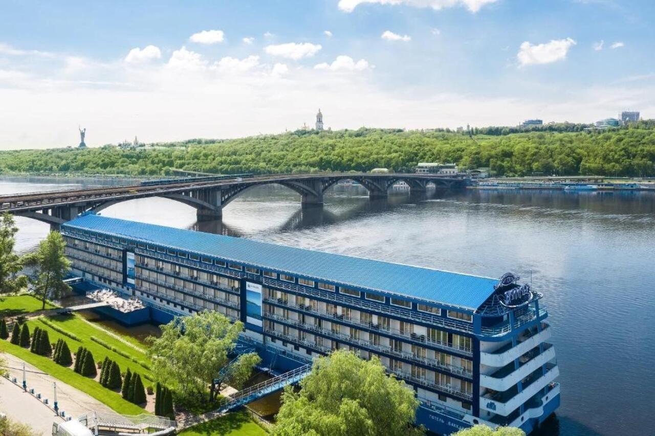 Bakkara Hotel Kiev Esterno foto