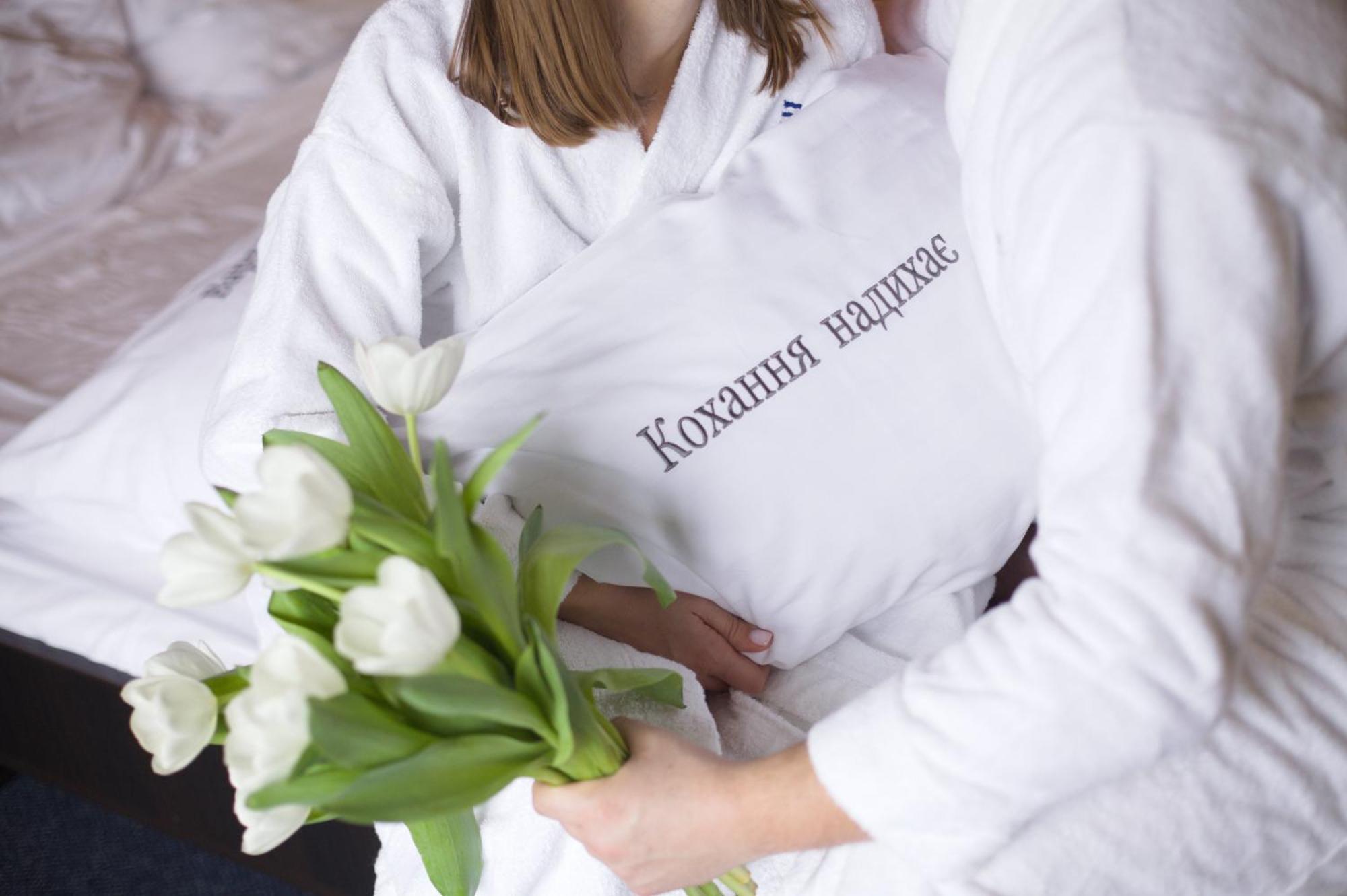 Bakkara Hotel Kiev Esterno foto